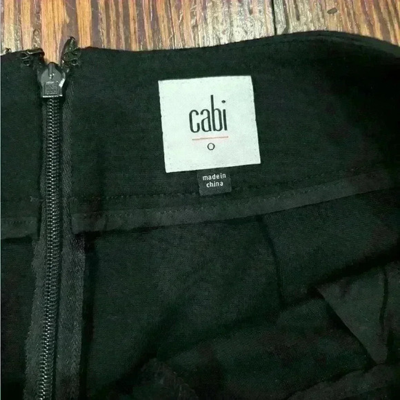 CAbi Black Straight Pencil Skirt Style 360 Career Casual Ladies Size 0 - Picture 4 of 5